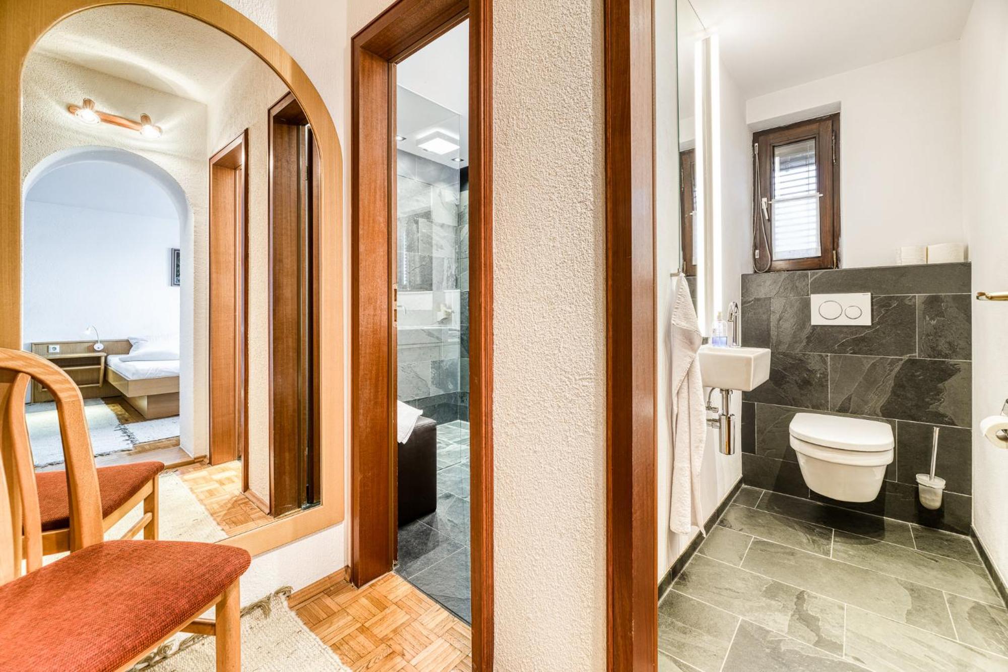 Gasthaus Hecht Хехст Екстер'єр фото